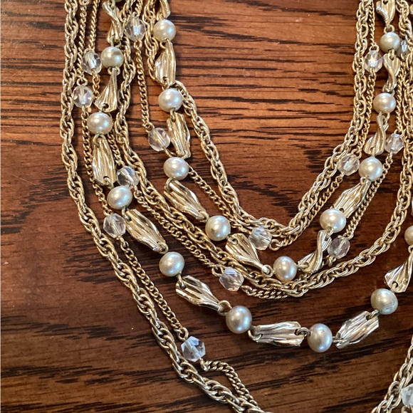 Vintage Coro Necklace - Picture 5 of 9